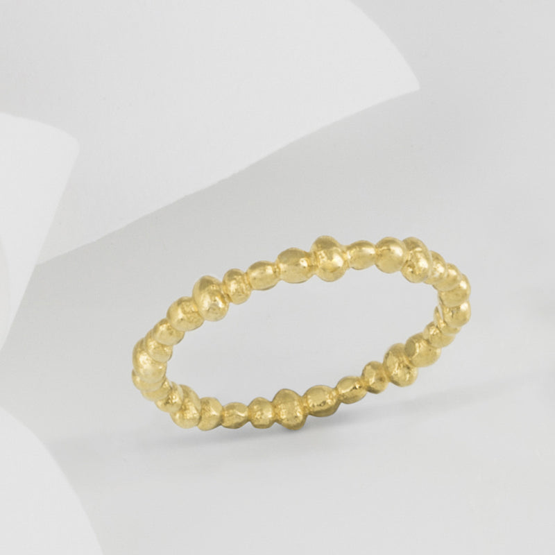 Perla Gold Molten Stacking Ring
