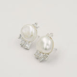 Valea Keshi Pearl Cluster Bridal Earrings